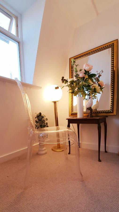 Elegant 5 Bed 4 Bath 'Vogue House' Parisian Style Home Margate Eksteriør billede